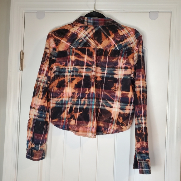 CROPPED FLANNEL - Picture 3 of 4